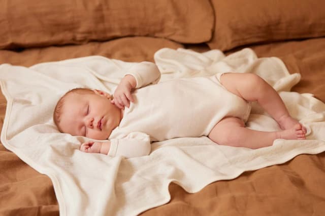 25 idees prenoms rares 2025 pour filles & garçons (image naturebaby.eu)